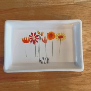 Rae Dunn Soap Dish With Flowers 4x6